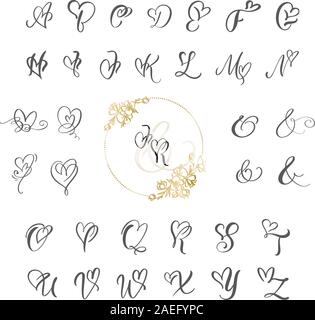 Handschriftliche Herz Kalligraphie Monogramm Alphabet. Valentine Cursive Font mit blüht Herzen Font. Cute isolierten Buchstaben. Für Postkarte oder Poster Stock Vektor