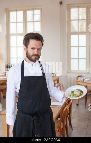 Chefkoch des Restaurants Scheepskameel, Amsterdam, Niederlande Stockfoto