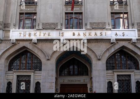 Karakoy, Istanbul/Türkei - am 24. November 2019: Die Türkei ist Bank Galata Zweig Außenansicht Stockfoto