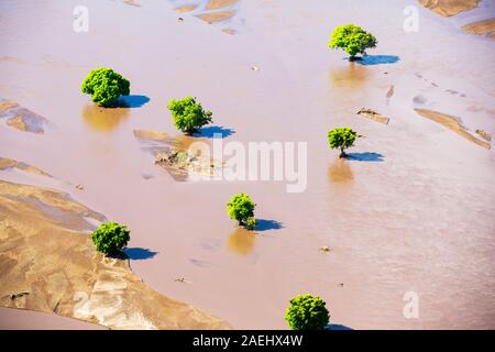 Mitte Januar 2015, drei Tage von übermäßigen Regen brachte beispiellosen Überschwemmungen an den kleinen armen afrikanischen Land Malawi. Es vertriebenen nearl Stockfoto