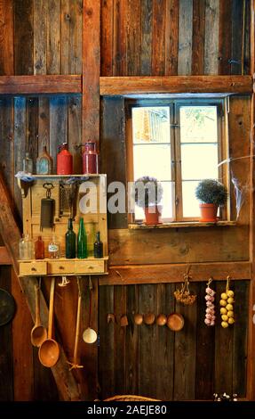 Vintage Stillleben mit Küchenutensilien. Stockfoto