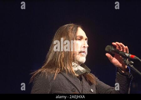 Dezember 7, 2019 - Asti (Italien): songwriter Manuel Agnelli der Betriebsart nach Geschäftsschluss spielt mit Rodrigo D'Erasmo Live at Palco 19. Stockfoto