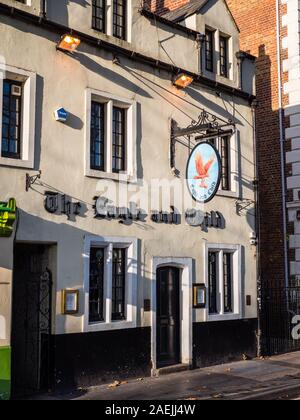 Der Adler und Kind Pub, in dem sich die Inklings, CS Lewis, und JRR Tolkien, St Giles St, Oxford, Oxfordshire, England, UK, GB. Stockfoto