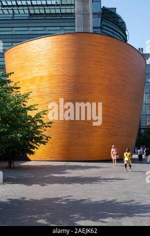 Außenansicht des Kamppi Kapelle der Stille in der Narinkka Square, Helsinki, Finnland, Skandinavien, Europa Stockfoto