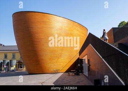 Außenansicht des Kamppi Kapelle der Stille in der Narinkka Square, Helsinki, Finnland, Skandinavien, Europa Stockfoto