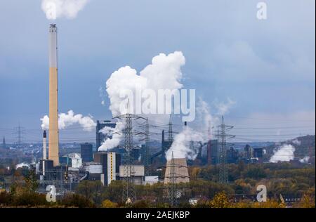 Blick über das nördliche Essen, Bottrop, RWE Müllheizkraftwerk Carnap, Kokerei Prosper in Bottrop, Stockfoto