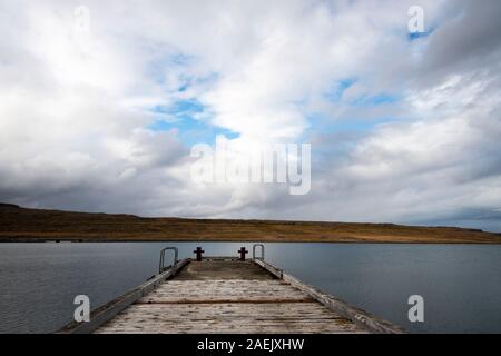 Kleine Mole in Reykjanes, Island Stockfoto