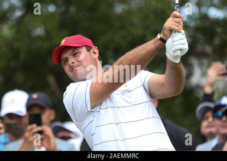 Victoria, Melbourne, Australien. 9 Dez, 2019. Patrick Reed zweigt weg während der 2019 Präsidenten Cup Praxis, die am Royal Melbourne Club. Credit: Debby Wong/ZUMA Draht/Alamy leben Nachrichten Stockfoto