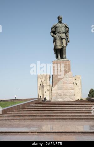 Statur von Amir Timur bei ak Saray palace shakhrisabz Usbekistan Stockfoto