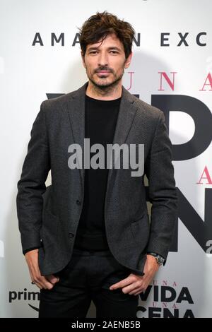 Madrid, Spanien. 10 Dez, 2019. Andres Velencoso während der Präsentation des neuen Amazon Exklusive Serie Una Vida, Una Cena in Madrid, Dienstag, Dezember 10, 2019 Credit: CORDON PRESSE/Alamy leben Nachrichten Stockfoto