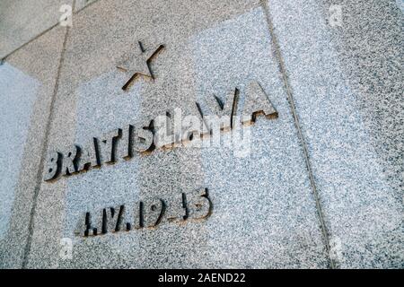 Bratislava, Slowakei - 24. Juni 2019: Slavin Denkmal und Soldatenfriedhof Stockfoto