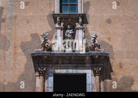Kirche der Heiligen Katharina von Alexandria in Taormina Gemeinde in Metropolitan City von Messina, an der Ostküste der Insel Sizilien, Italien Stockfoto