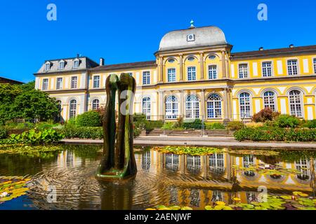 Poppelsdorfer Schloss ist eine barocke Gebäude in Bonn, Deutschland Stockfoto