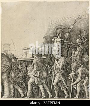 Ein Gemälde des Triumphes von Cäsar mit Soldaten, die Trophäen von ca. 1485-1490 trugen, von der Werkstatt von Andrea Mantegna oder Zoan Andrea zugeschrieben, zeigt Figuren, Prozession, architektonischen Hintergrund und Stilelemente der Renaissance. Stockfoto