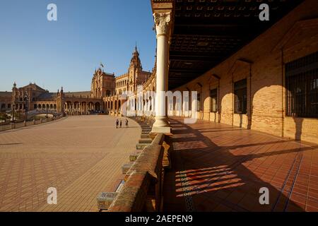 Die Vorhalle des Plaza de España (Spanien Platz) in Sevilla, Spanien Stockfoto