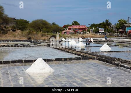 Salz Felder in Tamarin, Mauritius Stockfoto