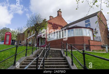 Jeyes im Dorf von Earls Barton, Northamptonshire, England, UK; Chemiker, Coffeeshop, Souvenirshop und Museum. Stockfoto