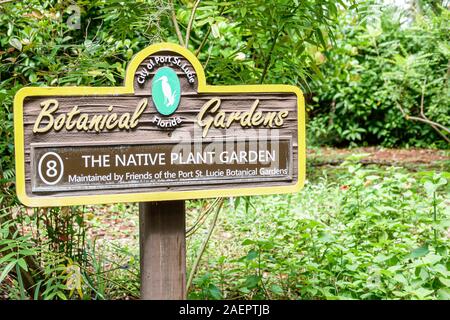 Port St. Saint Lucie Florida, Port St. Lucie Botanical Gardens, nativer Pflanzengarten, Schild, FL190920032 Stockfoto