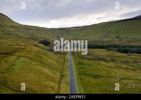 Straße nach Gleniff Hufeisen fahren Sie in Co Sligo, Irland Stockfoto