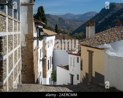 Häuser in einer Stadt, in der Provinz Granada, Granada, Spanien Stockfoto