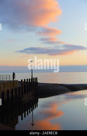 Fluss Ax Delta bei Sonnenuntergang Stockfoto