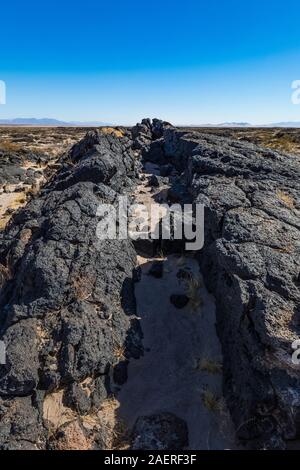 Amboy Krater, ein BLM-verwalteten National Natural Landmark entlang der Route 66 in Kalifornien, USA Stockfoto