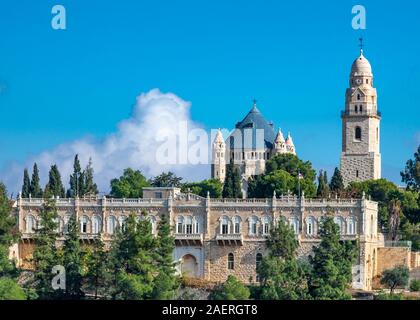 JERUSALEM, Israel/10 DEZ 2019: 1352 Kloster auf dem Berg Zion in Jerusalem, Zion Gate, geglaubt, die letzte Ruhestätte des Vir werden Stockfoto