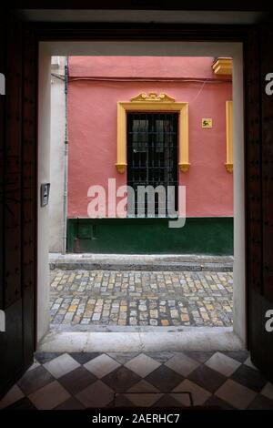 Eingang eines Hauses, Sevilla, Sevilla Provinz öffnen, Spanien Stockfoto