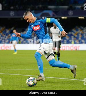 Neapel, Kampanien, Italien. 10 Dez, 2019. Während der Champions League Football Match SSC Napoli vs FC Genk am 10. Dezember 2019 im Stadion San Paolo in Neapel. Im Bild CALLAJON Credit: Fabio Sasso/ZUMA Draht/Alamy leben Nachrichten Stockfoto