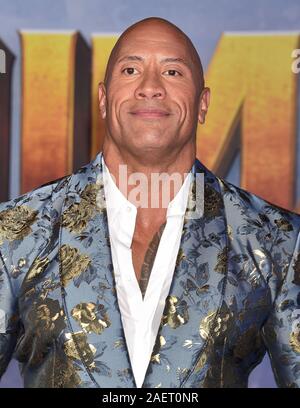 HOLLYWOOD, CA - 09 Dezember: Dwayne Johnson besucht die Premiere von Sony Pictures'' Jumanji: Die nächste Ebene' an der TCL Chinese Theatre am 09. Dezember 2019 in Hollywood, Kalifornien. Stockfoto