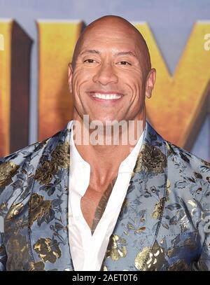 HOLLYWOOD, CA - 09 Dezember: Dwayne Johnson besucht die Premiere von Sony Pictures'' Jumanji: Die nächste Ebene' an der TCL Chinese Theatre am 09. Dezember 2019 in Hollywood, Kalifornien. Stockfoto