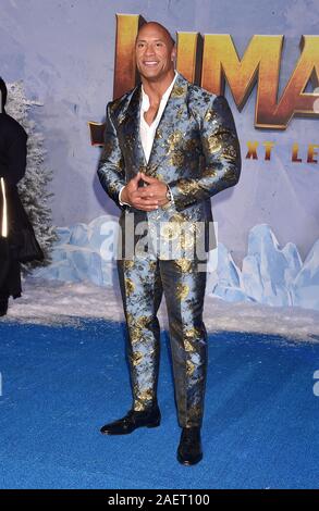 HOLLYWOOD, CA - 09 Dezember: Dwayne Johnson besucht die Premiere von Sony Pictures'' Jumanji: Die nächste Ebene' an der TCL Chinese Theatre am 09. Dezember 2019 in Hollywood, Kalifornien. Stockfoto