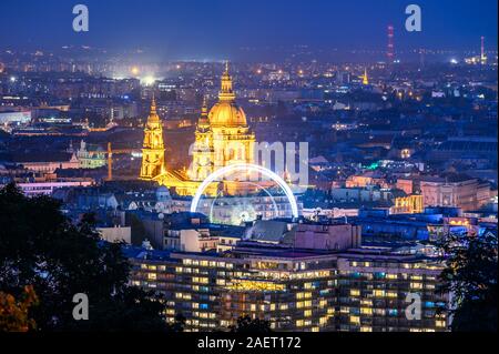 Die Stephanusbasilika ist eine in Budapest gelegene, in Ungarn gelegene, römische Basilika. Sie war vor 1920 das sechstgrößte Kirchengebäude Ungarns Stockfoto