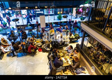 Ole & Steen Cafe und Bäckerei in St James's, London, UK Stockfoto