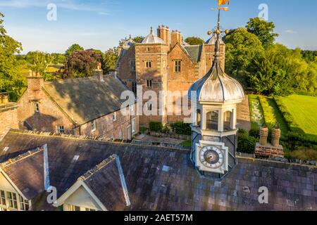 Die historische Kiplin Hall, ein gut erhaltenes Haus Haus aus dem 17. Jahrhundert, Yorkshire, Vereinigtes Königreich. Stockfoto