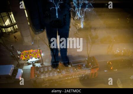 Blick auf den Skulpturengarten im Museum of Modern Art, New York City, von MoMA. Stockfoto