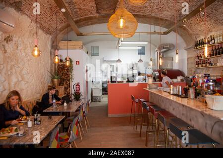 Zappi Caffe Restaurant in trendigen Santos, Lissabon - Portugal Stockfoto