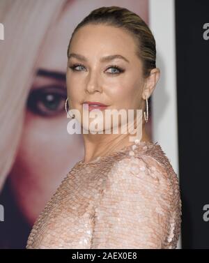 Los Angeles, USA. 10 Dez, 2019. Elisabeth Rohm kommt an der Lionsgate bombe Los Angeles Screening im Regency Dorf Theater in Westwood, CA am Dienstag, 10. Dezember 2019 statt. (Foto durch Sthanlee B. Mirador/Sipa USA) Credit: Sipa USA/Alamy leben Nachrichten Stockfoto