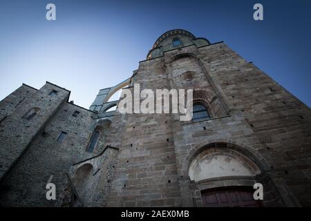 Die Sacra di San Michele, manchmal als Saint Michael's Abbey bekannt, ist eine religiösen Komplex auf dem Monte Pirchiriano Stockfoto