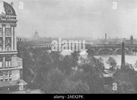 LONDON. Adelphi Terrasse River Hotel 291 Tower Bridge 1926 alte Vintage Print Stockfoto