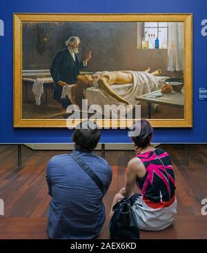 Besucher Anatomie des Herzens / und sie hatte ein Herz des spanischen Künstlers Enrique Simonet Lombardo. In der Malaga Museum im Palacio Ausgestellt d Stockfoto