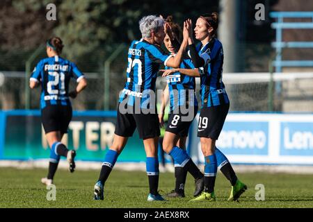 Stefania tarenzi (inter-)Glück gol während Inter Frauen vs als Roma, Milano, Italien, 08. Dez 2019, Fußball Italienische Fußball Serie A Frauen Meisterschaft Stockfoto