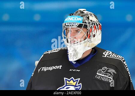 Pilsen, Tschechische Republik. 11 Dez, 2019. Marek Langhamer besucht eine Schulung der National Ice Hockey Team der Tschechischen Männer vor dem Channel One Cup Turnier, Teil der Euro Hockey Tour in Pilsen, Tschechische Republik, am 11. Dezember 2019. Credit: Miroslav Chaloupka/CTK Photo/Alamy leben Nachrichten Stockfoto