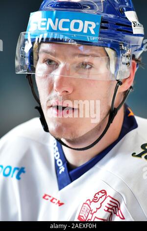 Pilsen, Tschechische Republik. 11 Dez, 2019. Dmitrij Jaskin besucht eine Schulung der National Ice Hockey Team der Tschechischen Männer vor dem Channel One Cup Turnier, Teil der Euro Hockey Tour in Pilsen, Tschechische Republik, am 11. Dezember 2019. Credit: Miroslav Chaloupka/CTK Photo/Alamy leben Nachrichten Stockfoto