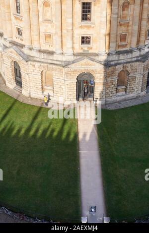 Eingang des Radcliffe Camera, Bodleian Library, Oxford University, England. Stockfoto