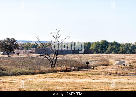 Kleine Stadt La Junta, Colorado mit Bent's Old Fort National Historic Site von außen Gebäude in Otero County Stockfoto