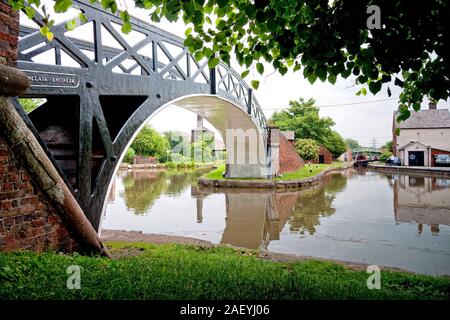 Hawkesbury Kreuzung auf der Coventry und Nord Oxford Kanäle Stockfoto