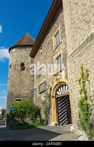 Schweiz, Kanton Freiburg, Murten, Murten in Französisch, Burg Eingang Stockfoto