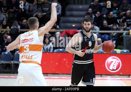 Bologna, Italien. 11 Dez, 2019. stefan Markovic (Virtus Bologna) während segafredo Segafredo Virtus Bologna vs Promitheas Patras, Basketball EuroCup Meisterschaft in Bologna, Italien, 11. Dezember 2019 Quelle: Unabhängige Fotoagentur/Alamy leben Nachrichten Stockfoto