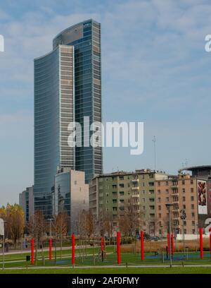 Mailand Italien vom 4. Dezember 2019: Palazzo Lombardia ist ein einheitlicher Komplex von Gebäuden, darunter eine 161,3 Meter hohe Wolkenkratzer. Stockfoto